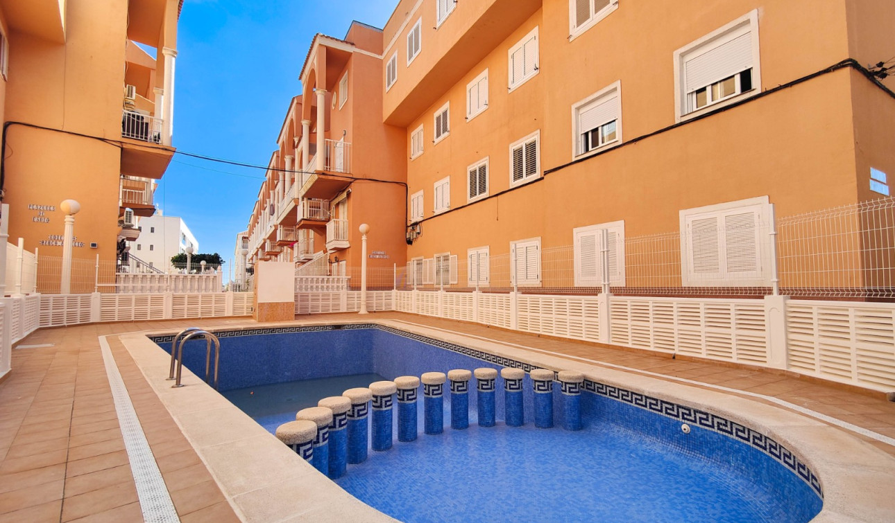 Herverkoop - Appartement / Flat - Torrevieja - La Mata