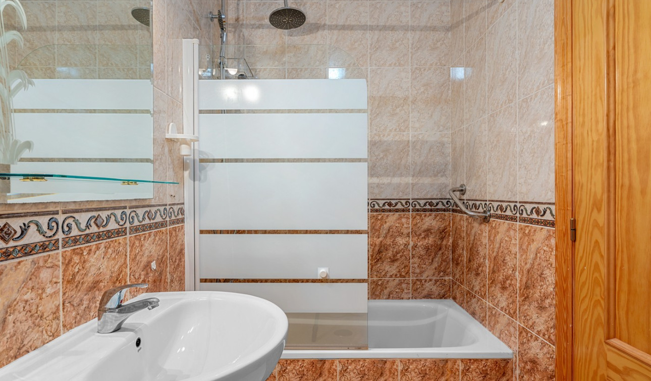 Herverkoop - Appartement / Flat - Torrevieja - La Mata