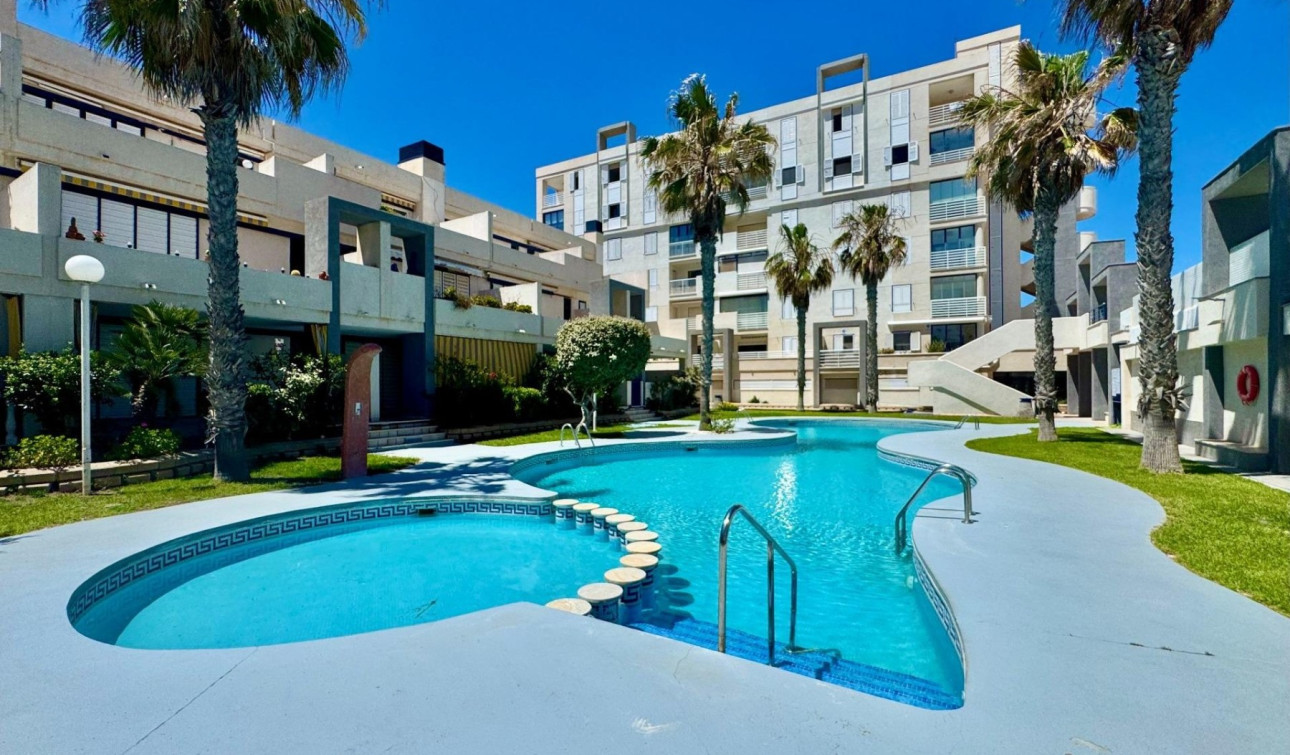 Herverkoop - Appartement / Flat - Torrevieja - La Mata