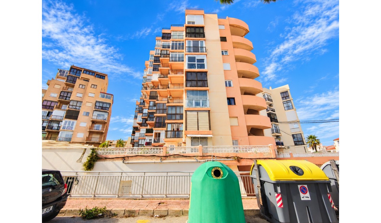 Herverkoop - Appartement / Flat - Torrevieja - La Mata