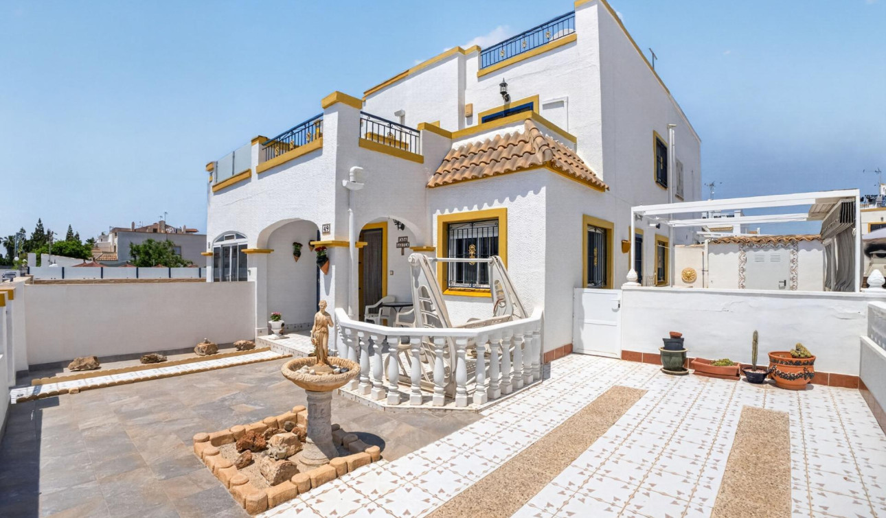 Herverkoop - Appartement / Flat - Torrevieja - La Siesta - El Salado - Torreta