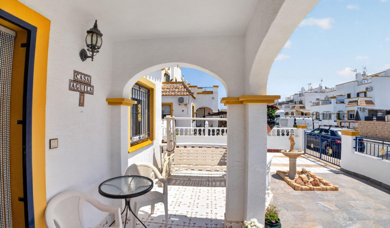 Herverkoop - Appartement / Flat - Torrevieja - La Siesta - El Salado - Torreta