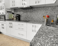 Herverkoop - Appartement / Flat - Torrevieja - La Siesta - El Salado -  Torreta
