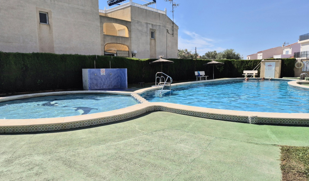 Herverkoop - Appartement / Flat - Torrevieja - La Siesta