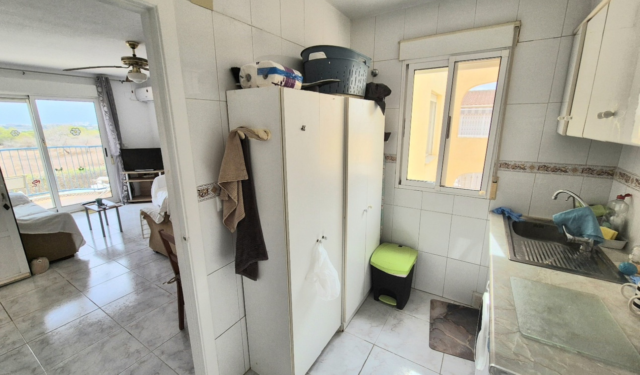 Herverkoop - Appartement / Flat - Torrevieja - La Siesta