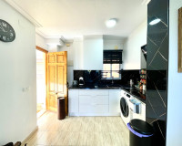 Herverkoop - Appartement / Flat - Torrevieja - La Siesta