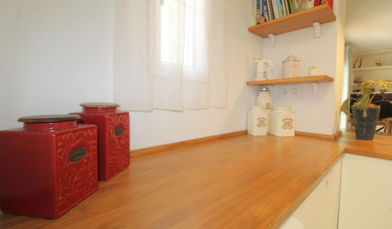 Herverkoop - Appartement / Flat - Torrevieja - La Veleta