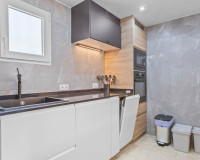 Herverkoop - Appartement / Flat - Torrevieja - Lago Jardin