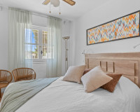 Herverkoop - Appartement / Flat - Torrevieja - Lago Jardin