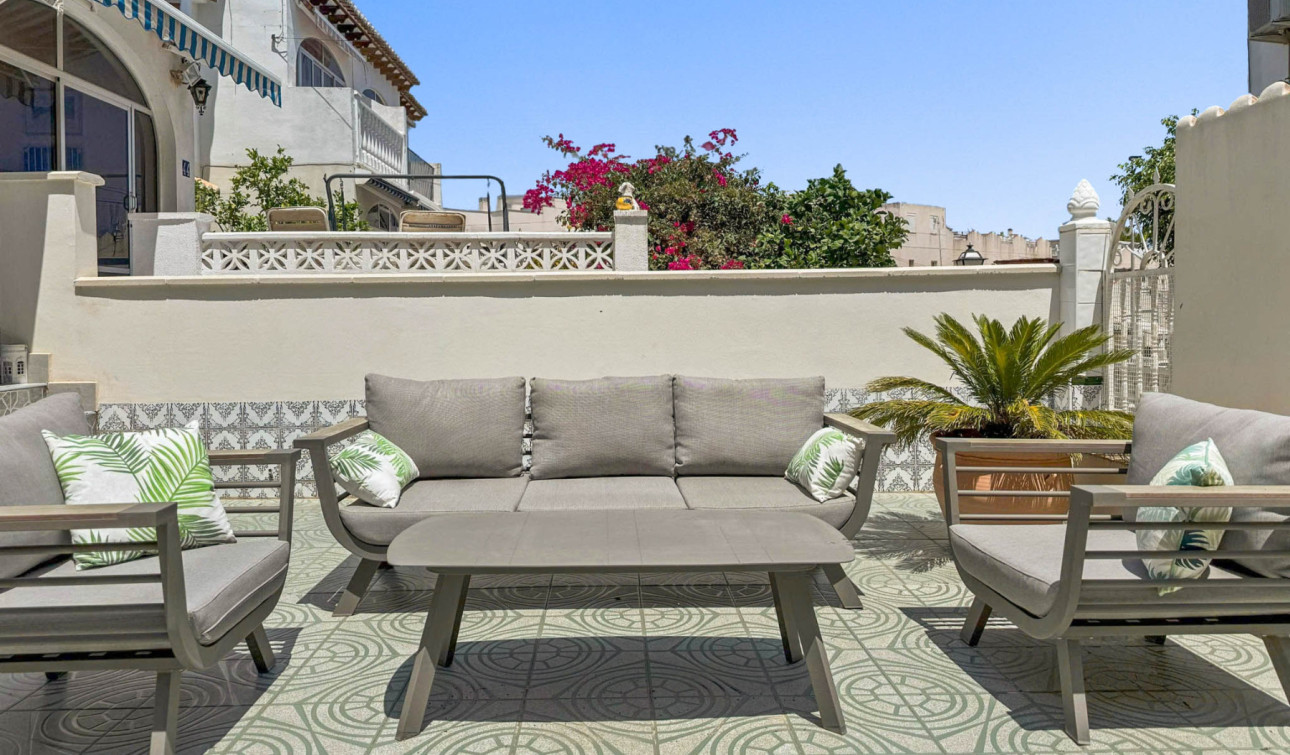 Herverkoop - Appartement / Flat - Torrevieja - Lago Jardin