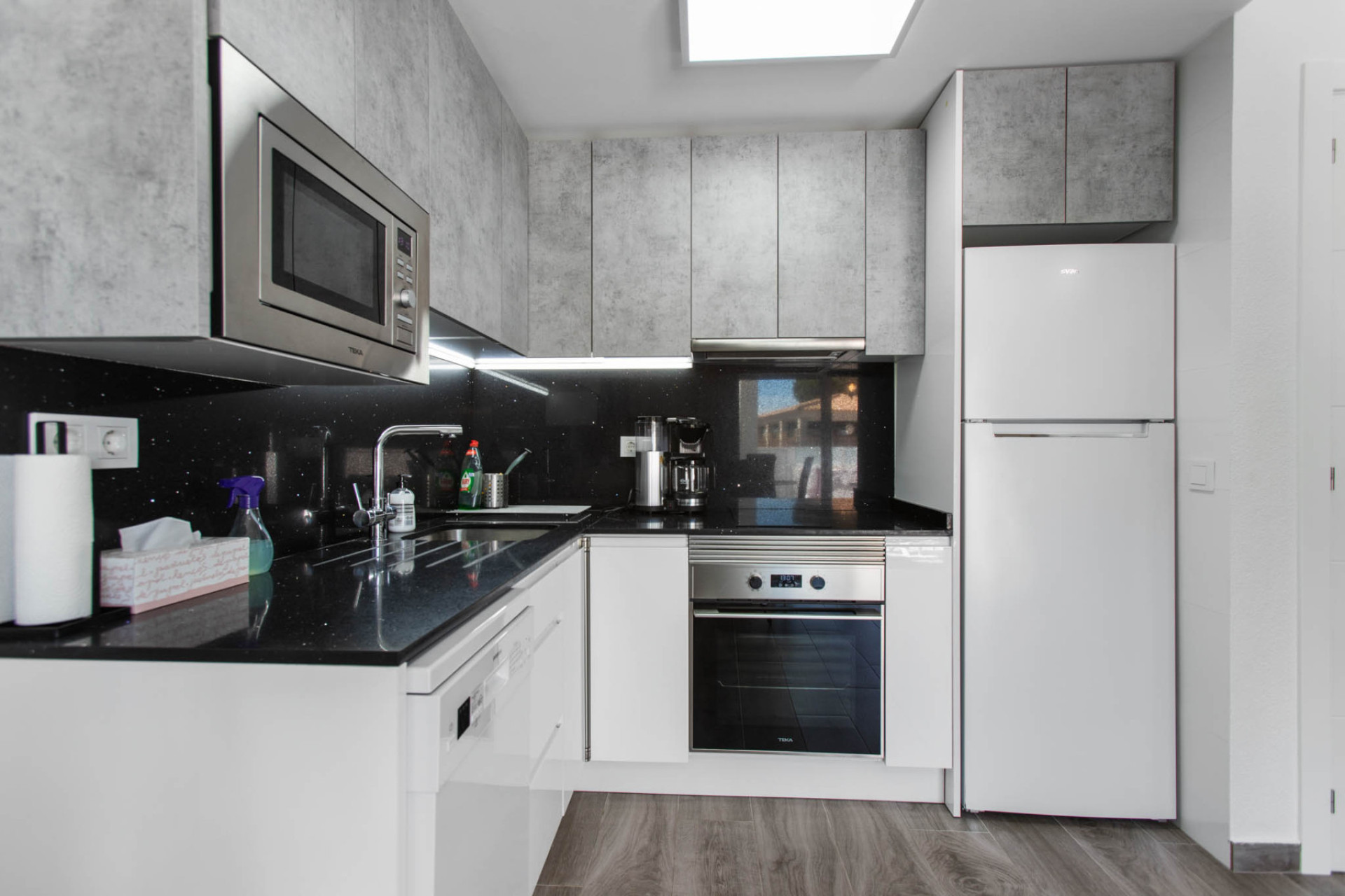 Herverkoop - Appartement / Flat - Torrevieja - Lago Jardin