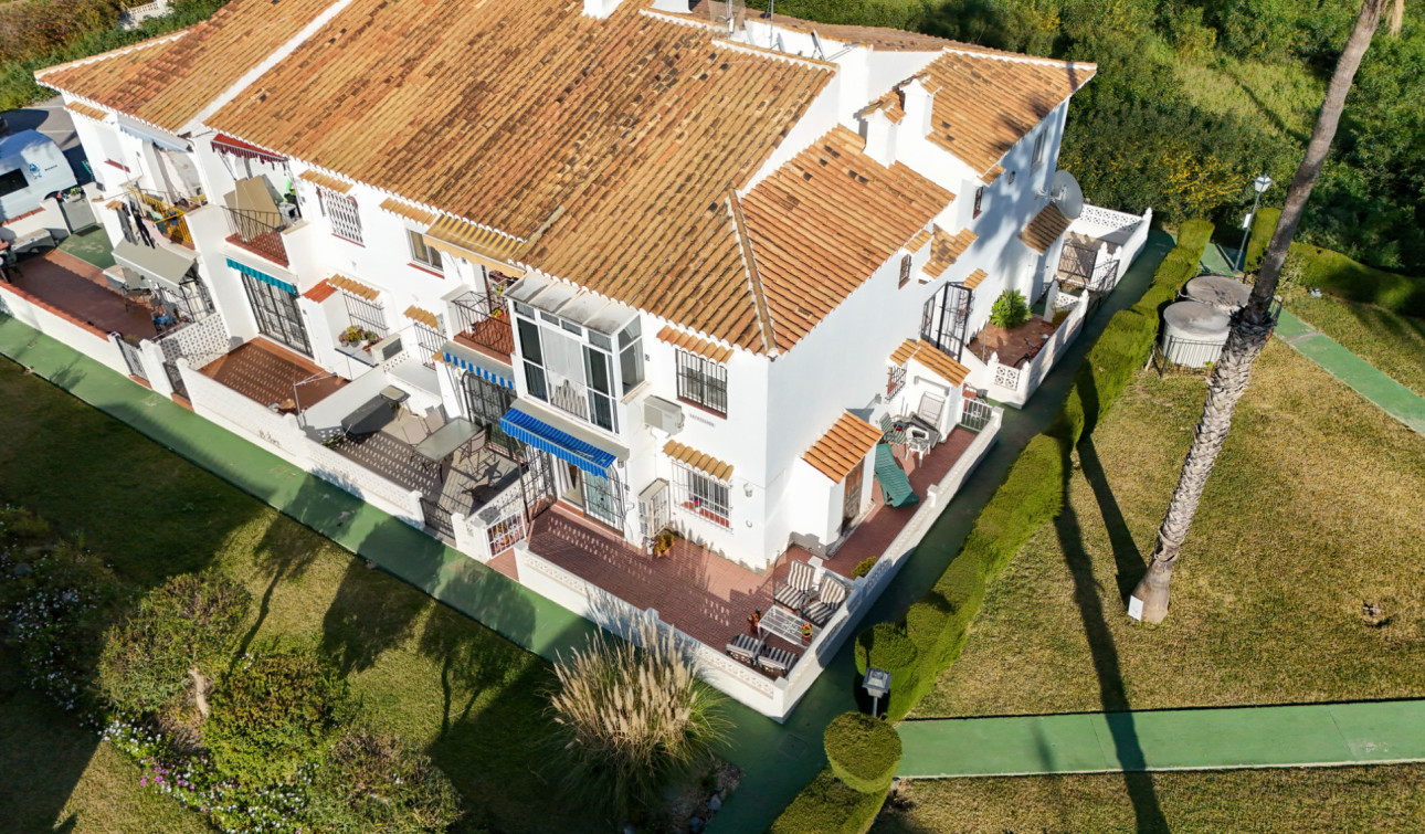 Herverkoop - Appartement / Flat - Torrevieja - Lago Jardin