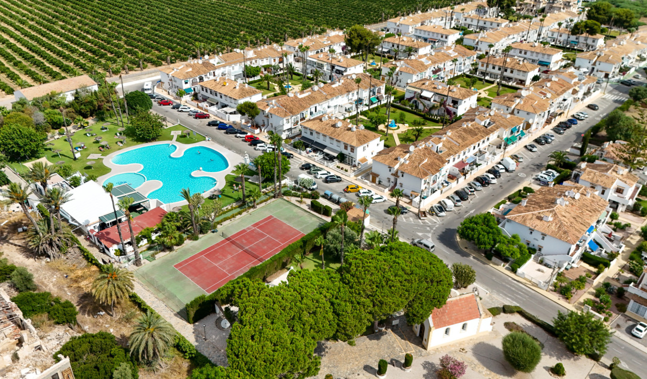 Herverkoop - Appartement / Flat - Torrevieja - Lago Jardin