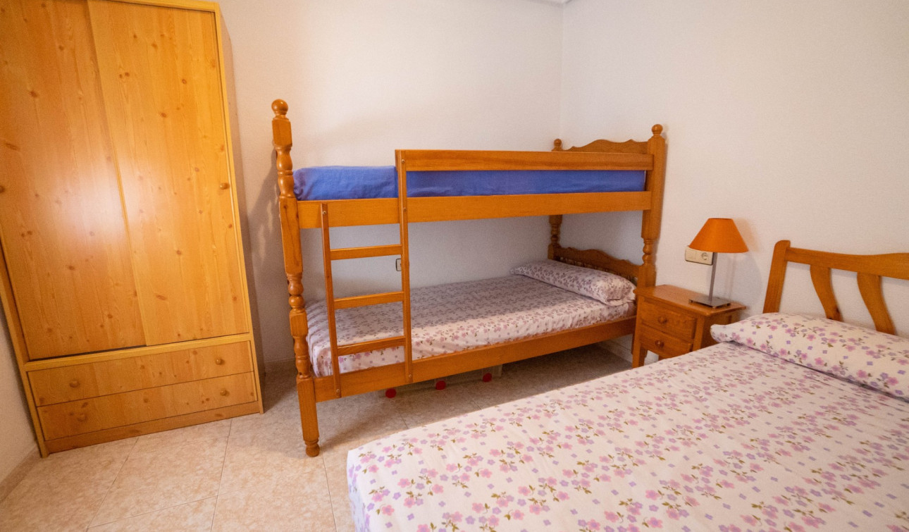 Herverkoop - Appartement / Flat - Torrevieja - Los Balcones