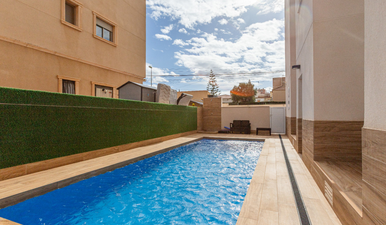 Herverkoop - Appartement / Flat - Torrevieja - Nueva Torrevieja