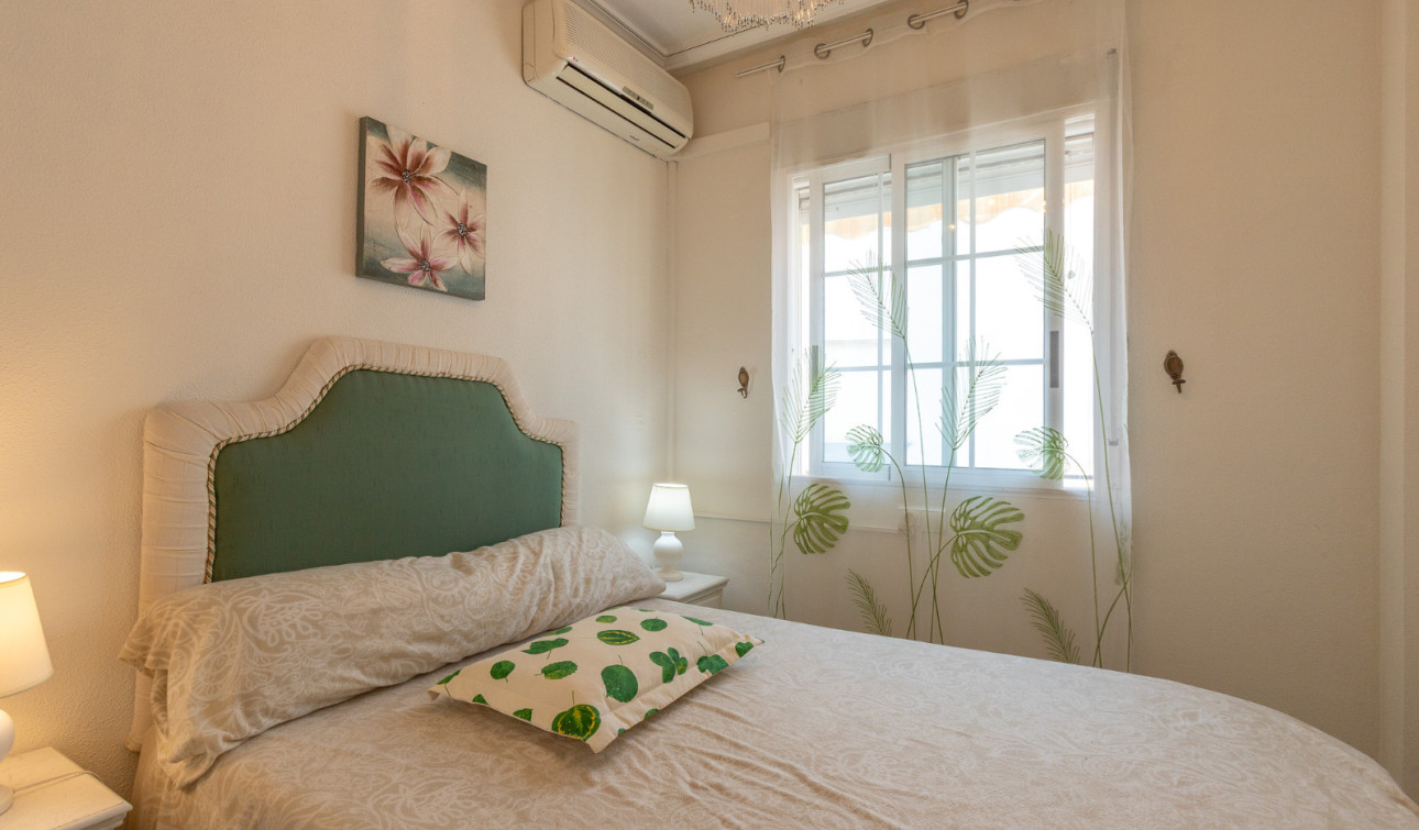 Herverkoop - Appartement / Flat - Torrevieja - Nueva Torrevieja