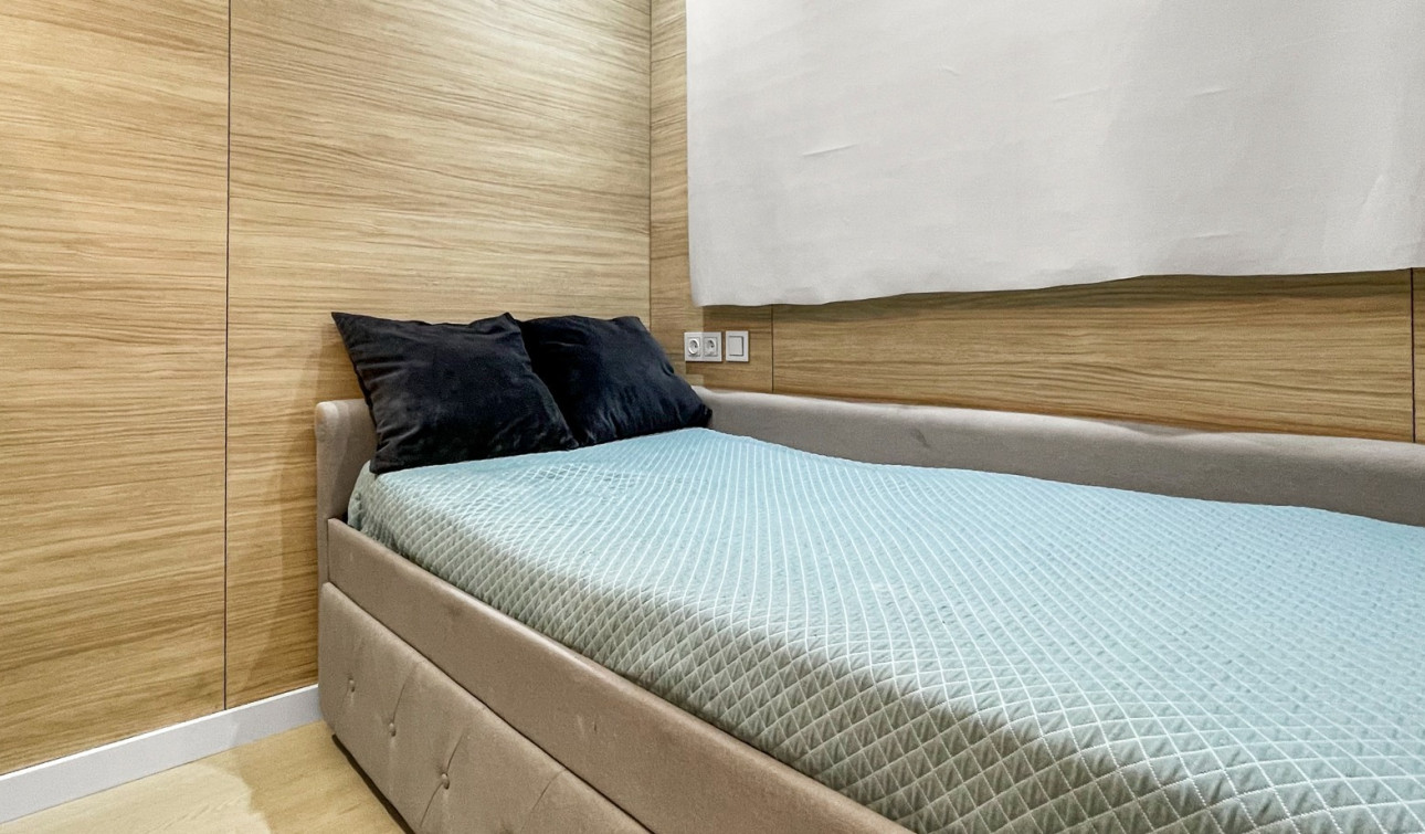 Herverkoop - Appartement / Flat - Torrevieja - Parque las naciones