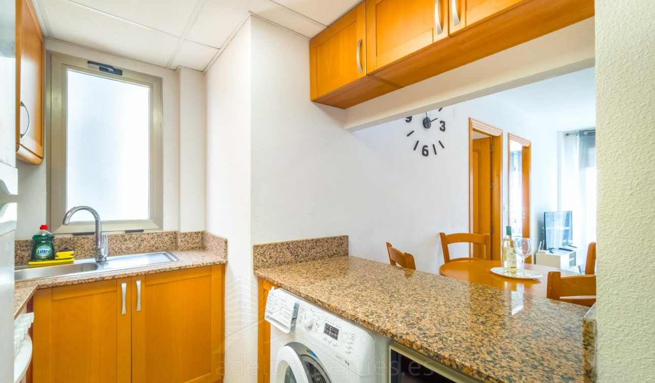 Herverkoop - Appartement / Flat - Torrevieja - Playa de los locos