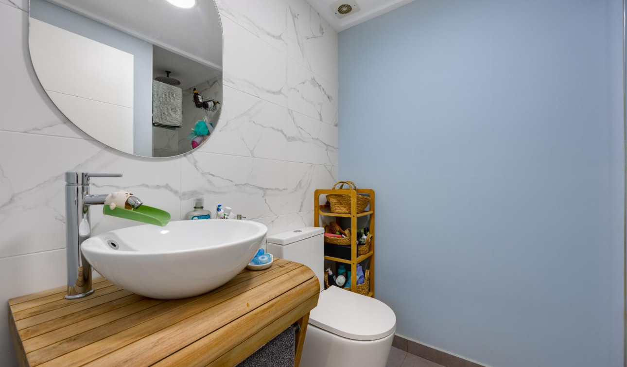 Herverkoop - Appartement / Flat - Torrevieja - playa de los naufragos