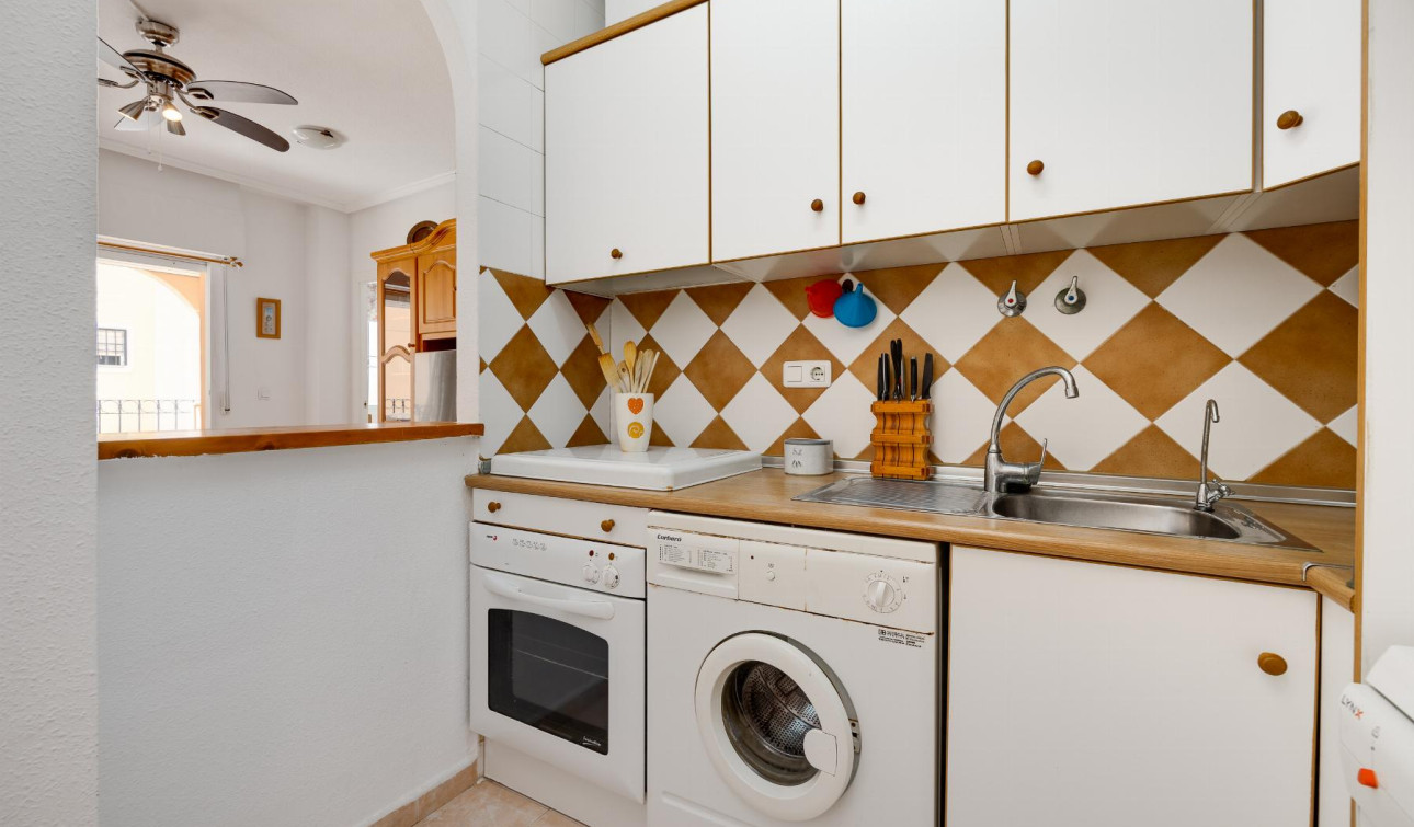 Herverkoop - Appartement / Flat - Torrevieja - playa de los naufragos