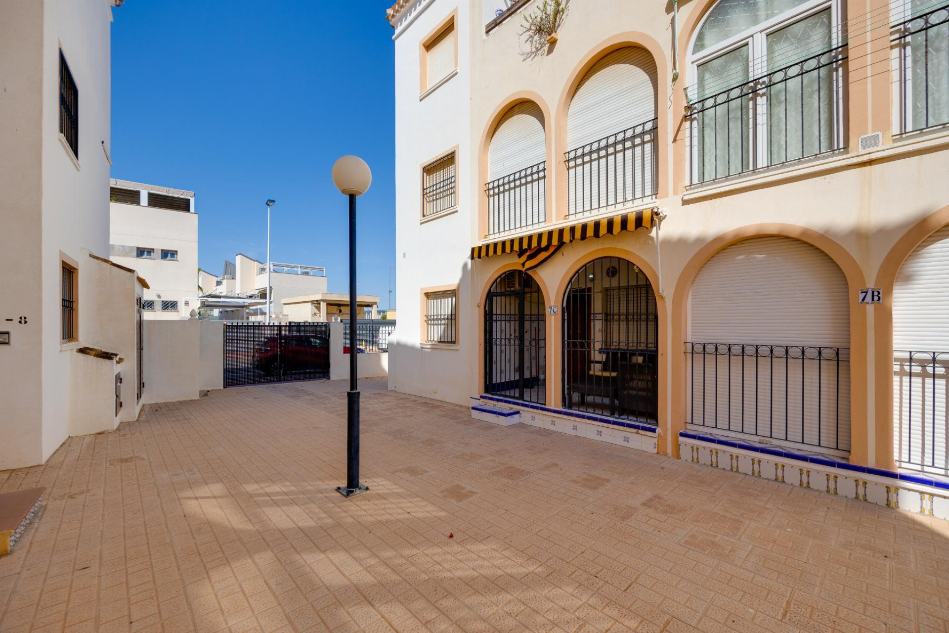 Herverkoop - Appartement / Flat - Torrevieja - playa de los naufragos