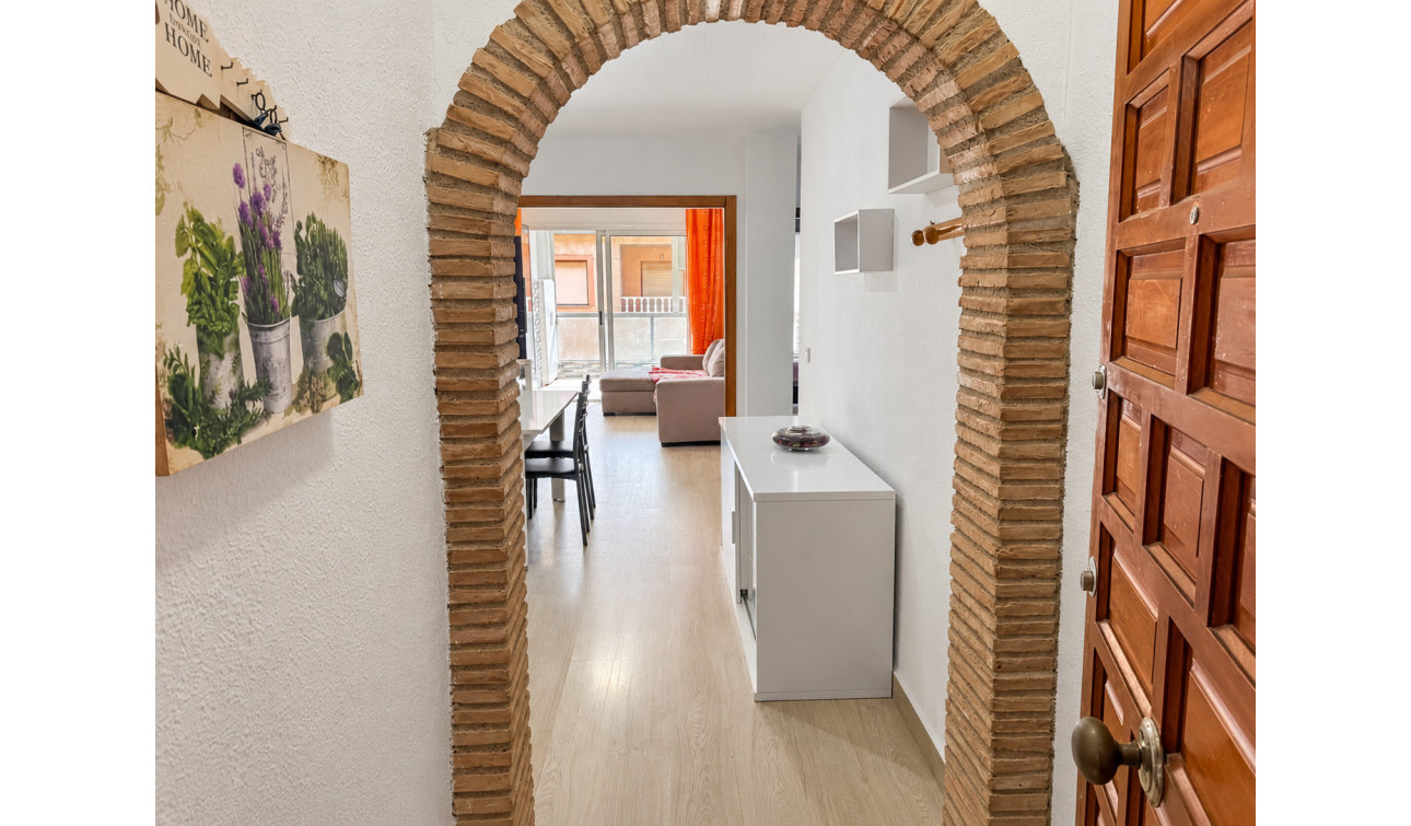 Herverkoop - Appartement / Flat - Torrevieja - playa de los naufragos