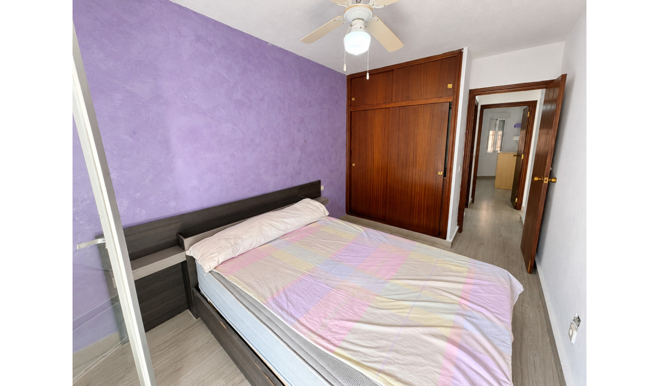Herverkoop - Appartement / Flat - Torrevieja - playa de los naufragos