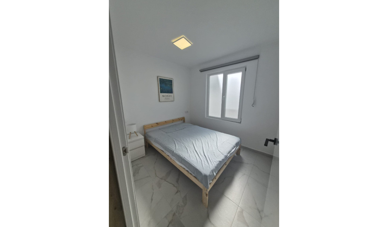 Herverkoop - Appartement / Flat - Torrevieja - Playa del Acequión