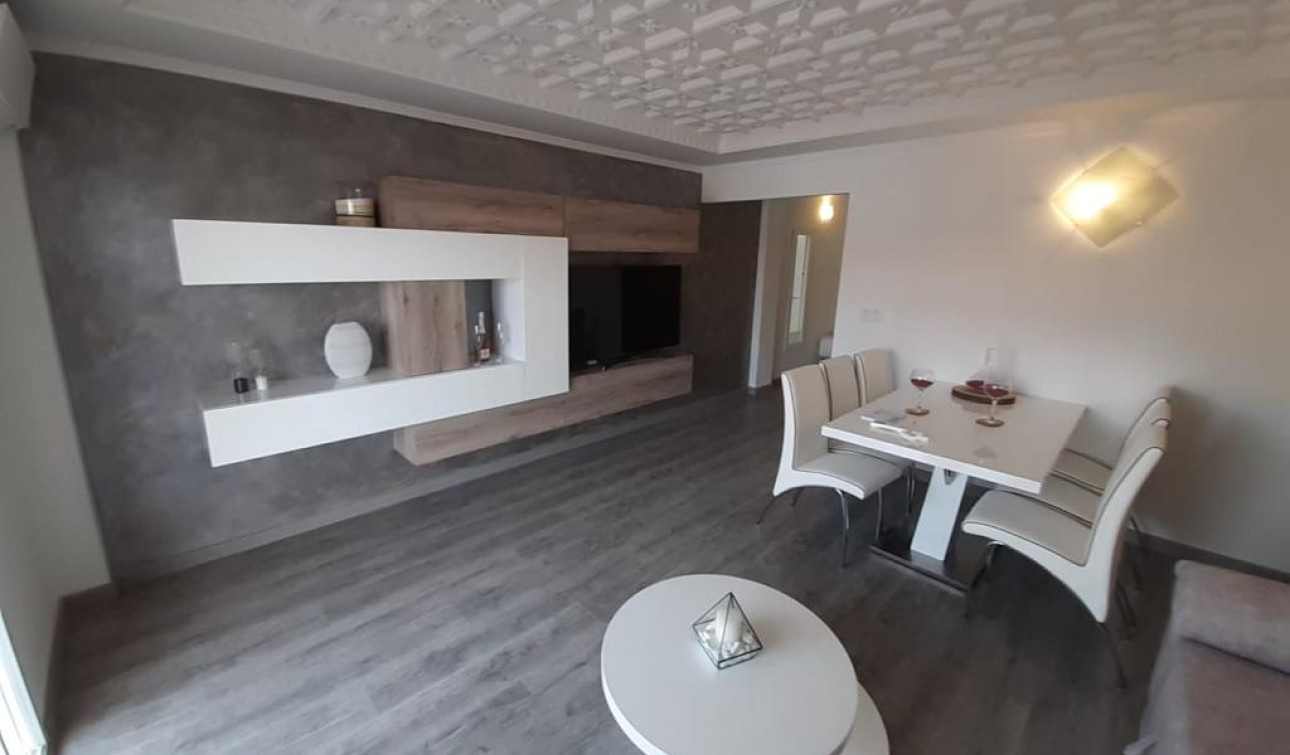 Herverkoop - Appartement / Flat - Torrevieja - Playa del Acequión