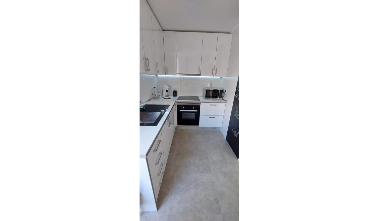 Herverkoop - Appartement / Flat - Torrevieja - Playa del Acequión