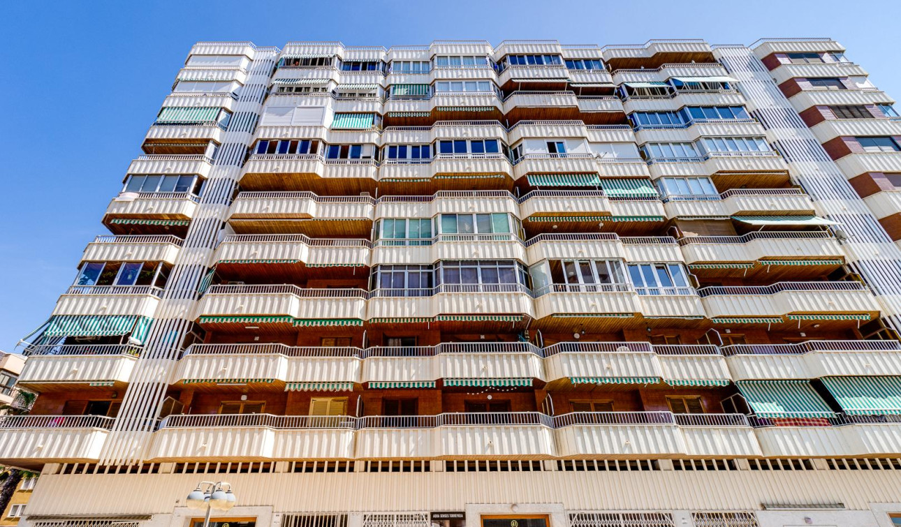 Herverkoop - Appartement / Flat - Torrevieja - Playa del Acequión