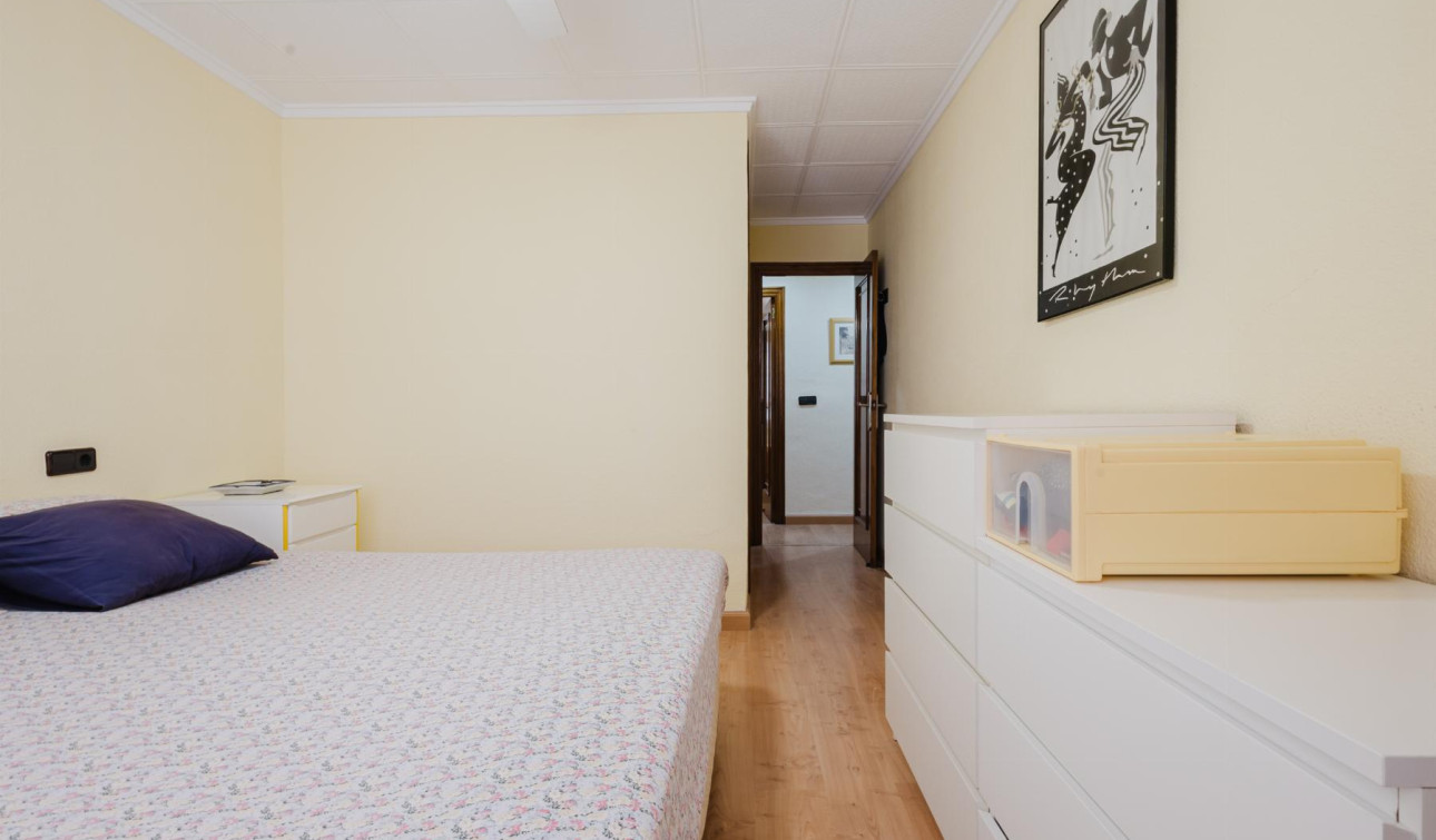 Herverkoop - Appartement / Flat - Torrevieja - Playa del Acequión