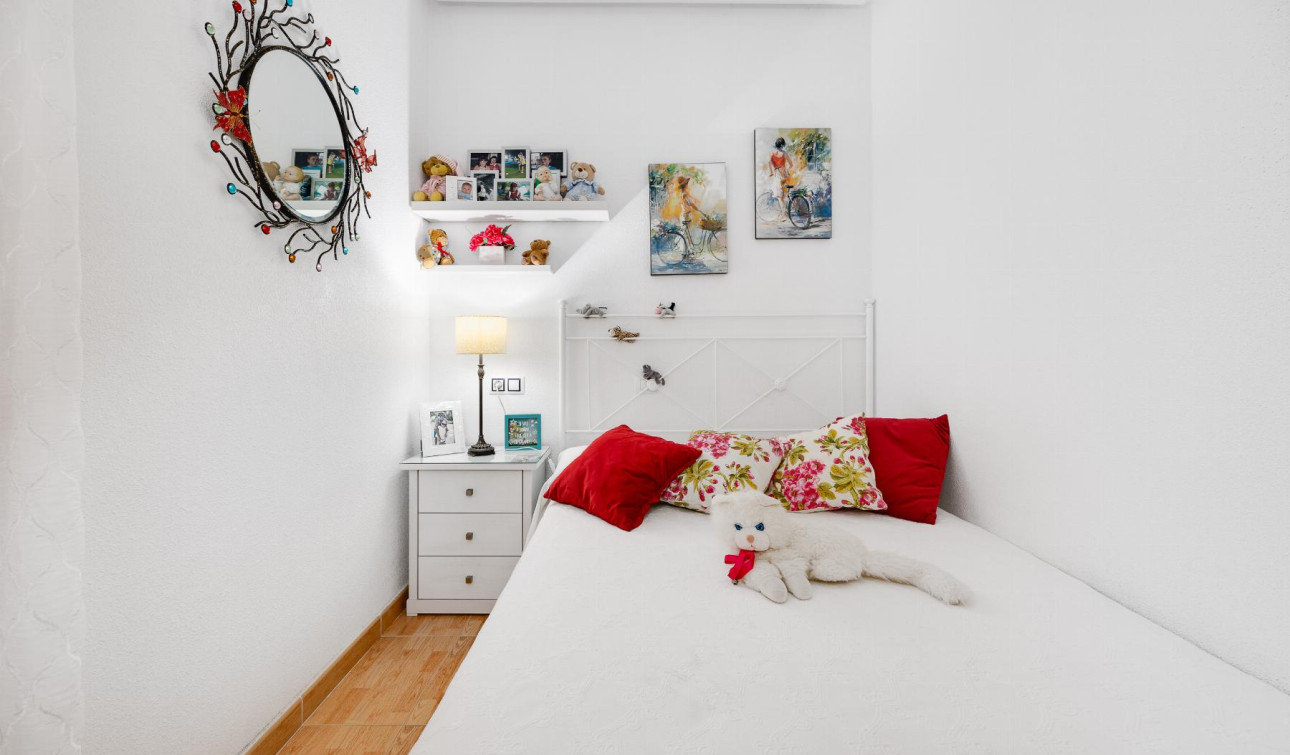 Herverkoop - Appartement / Flat - Torrevieja - Playa del Acequión