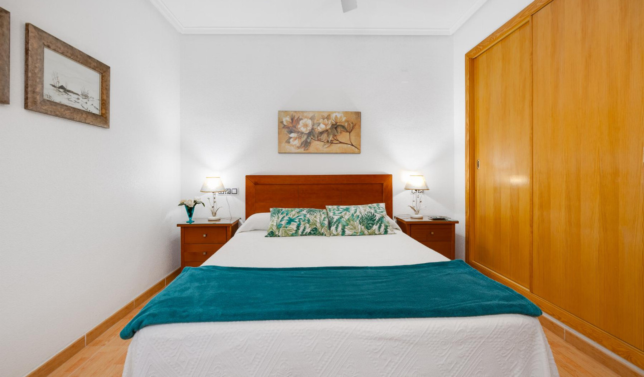 Herverkoop - Appartement / Flat - Torrevieja - Playa del Acequión