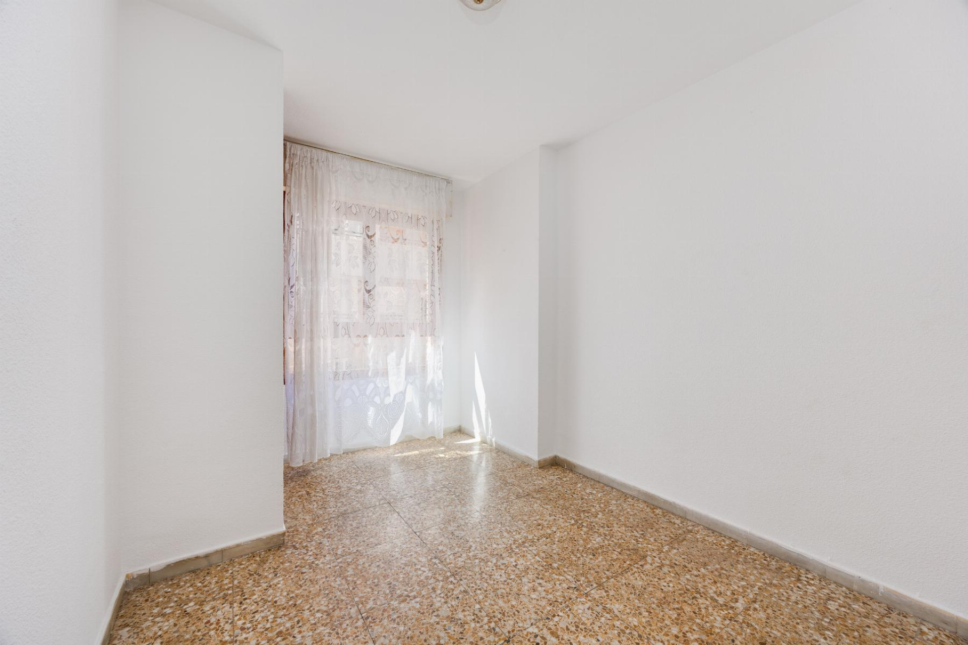 Herverkoop - Appartement / Flat - Torrevieja - Playa del Acequión