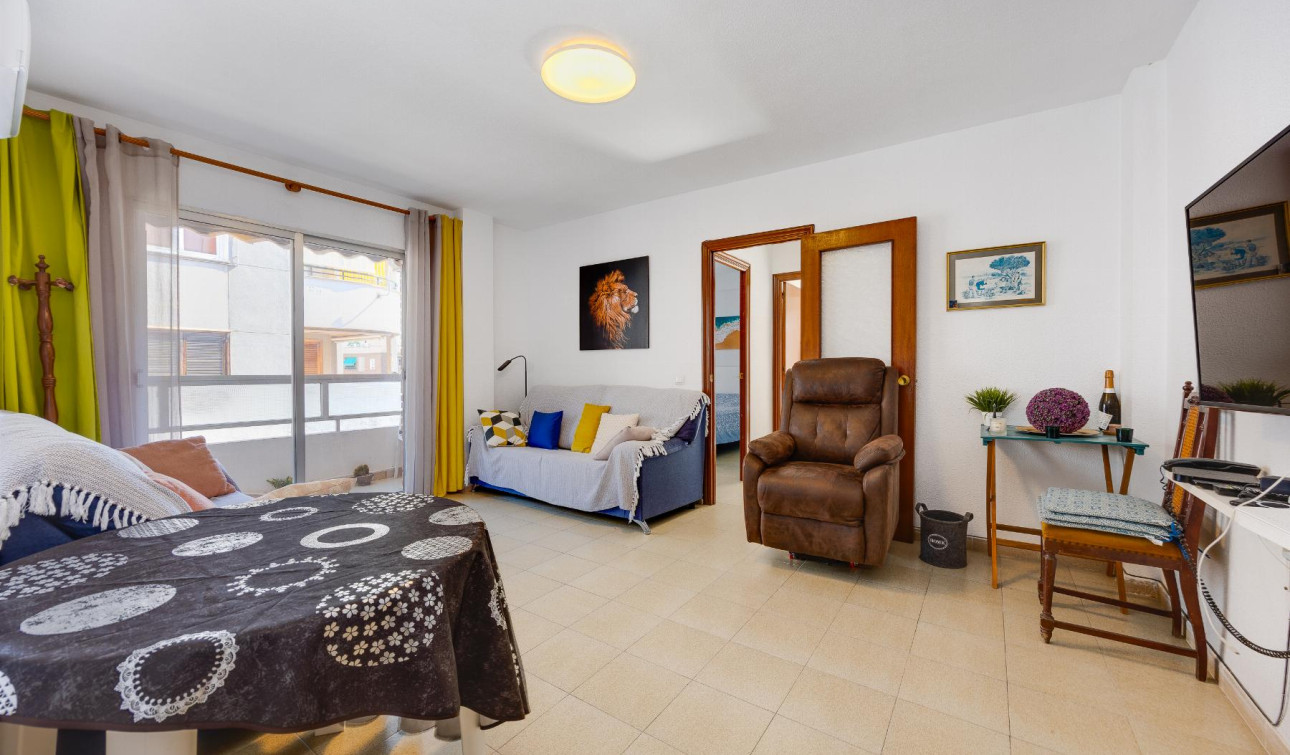 Herverkoop - Appartement / Flat - Torrevieja - Playa del Acequión