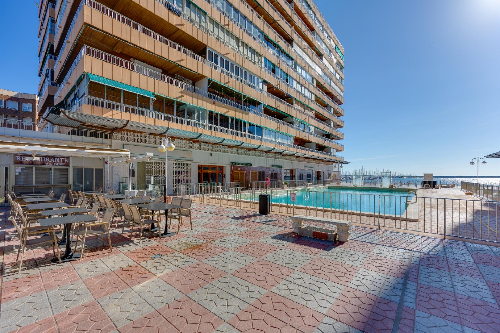 Herverkoop - Appartement / Flat - Torrevieja - Playa del Acequión