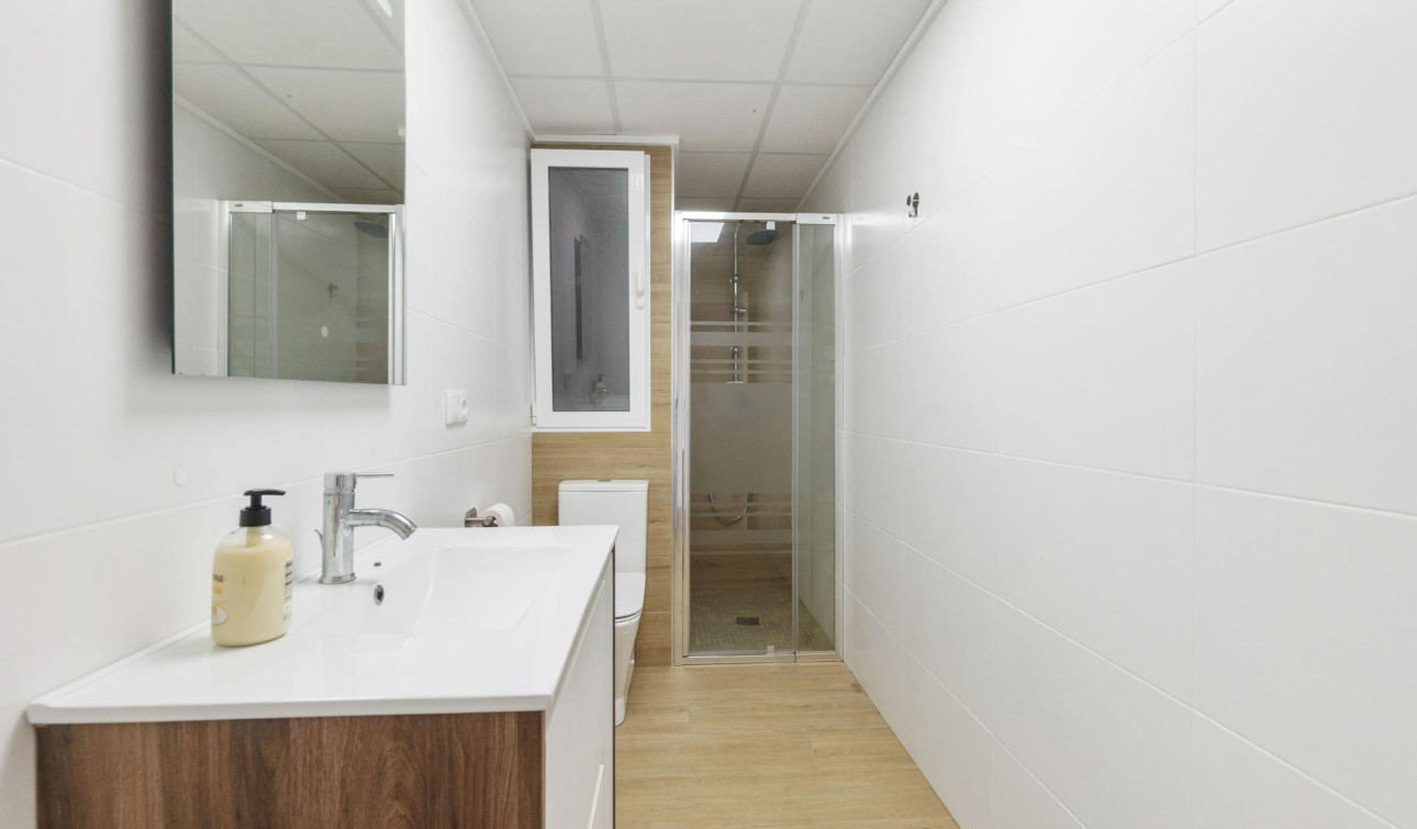 Herverkoop - Appartement / Flat - Torrevieja - Playa del cura