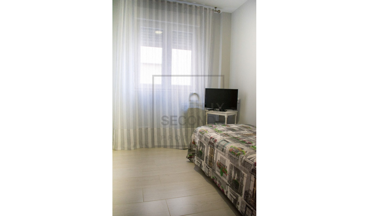 Herverkoop - Appartement / Flat - Torrevieja - Playa del Cura
