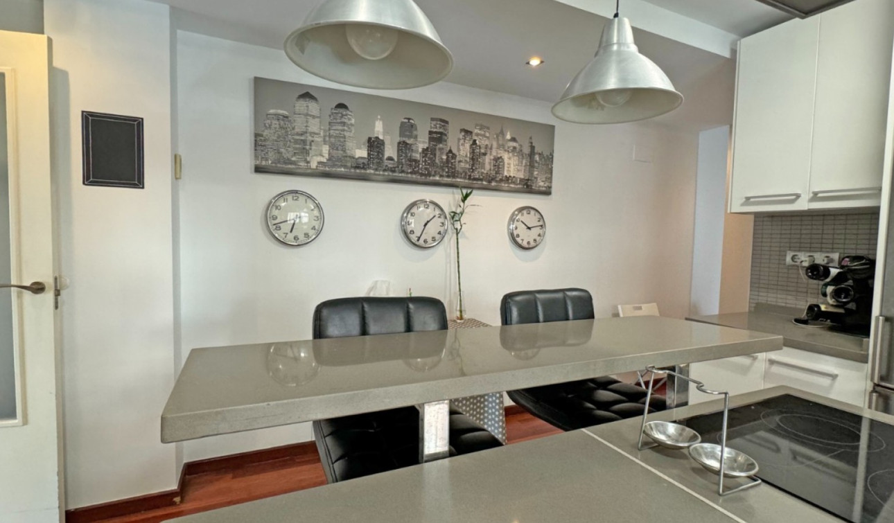 Herverkoop - Appartement / Flat - Torrevieja - Playa del Cura