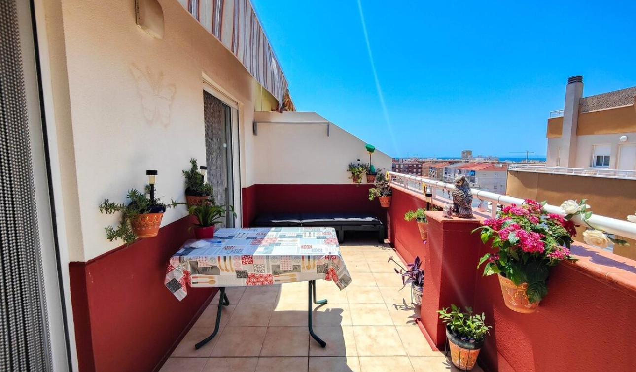 Herverkoop - Appartement / Flat - Torrevieja - Playa del Cura