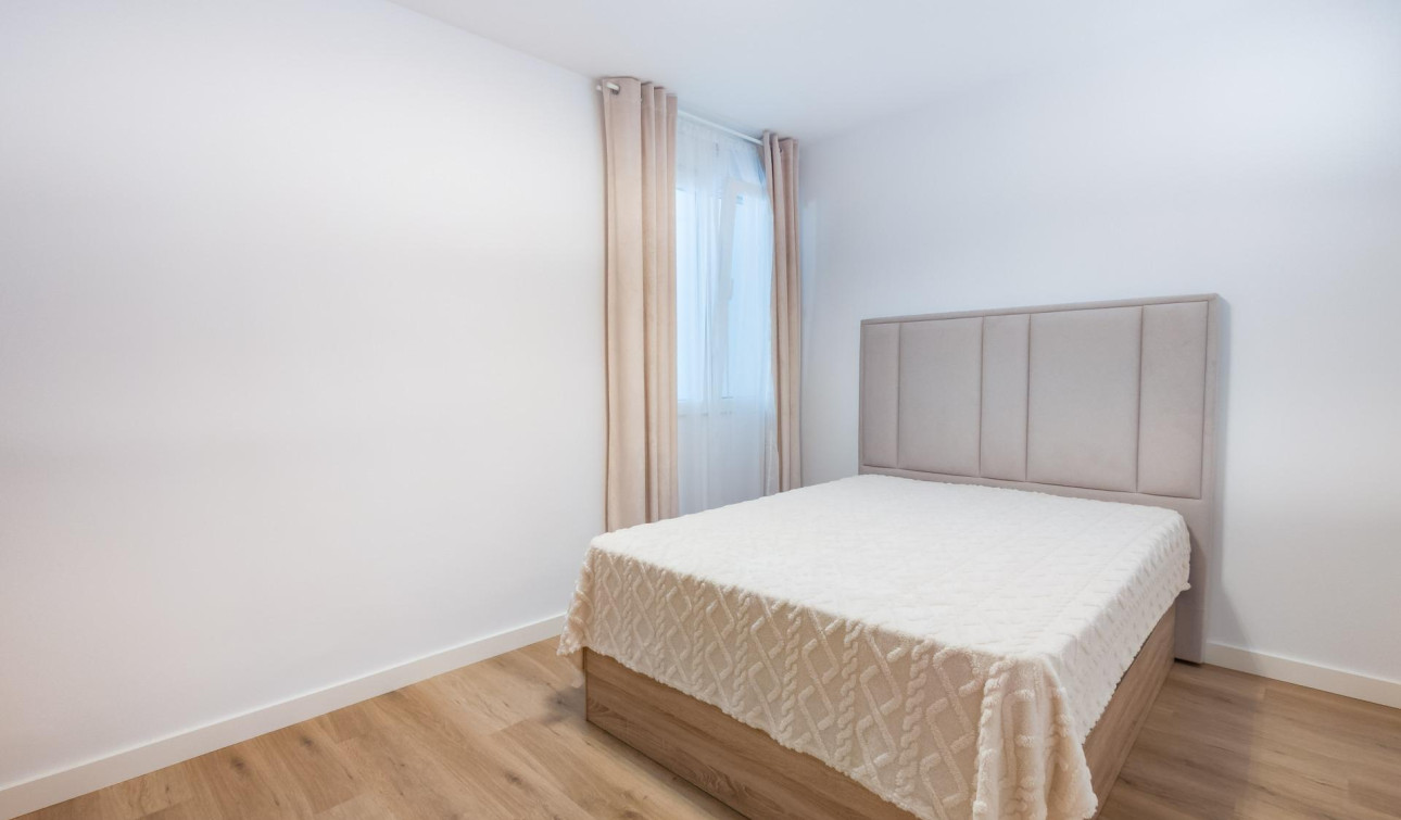 Herverkoop - Appartement / Flat - Torrevieja - Playa del cura