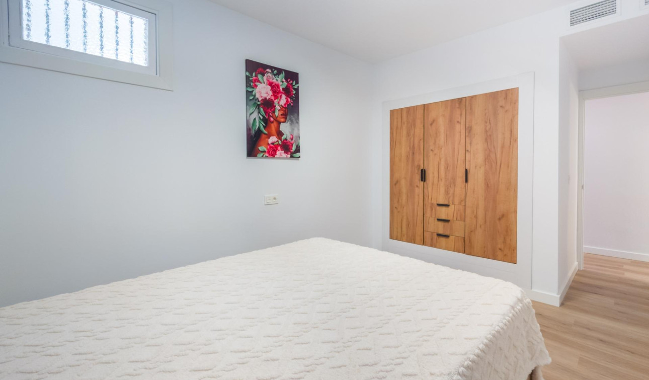 Herverkoop - Appartement / Flat - Torrevieja - Playa del cura