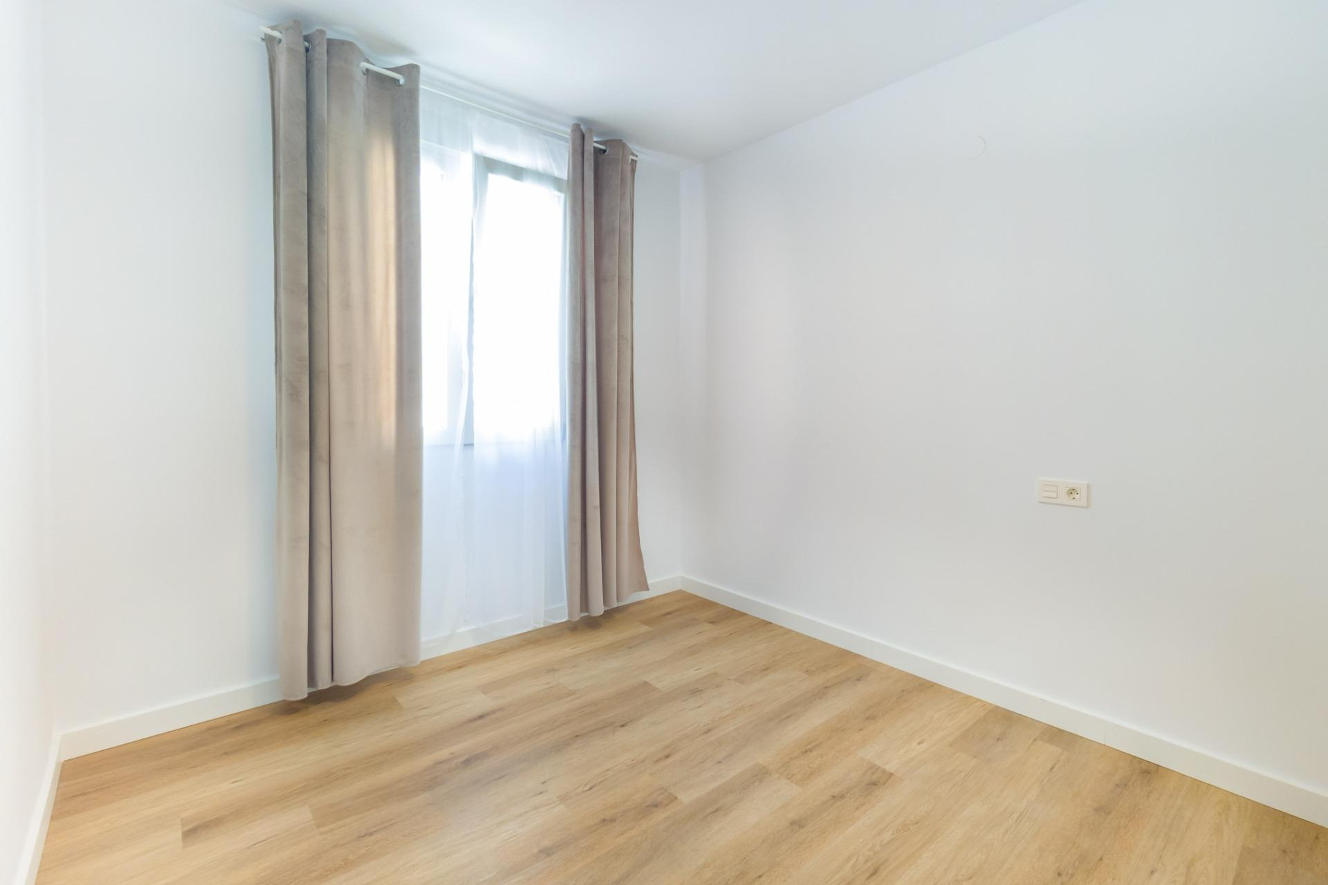Herverkoop - Appartement / Flat - Torrevieja - Playa del cura