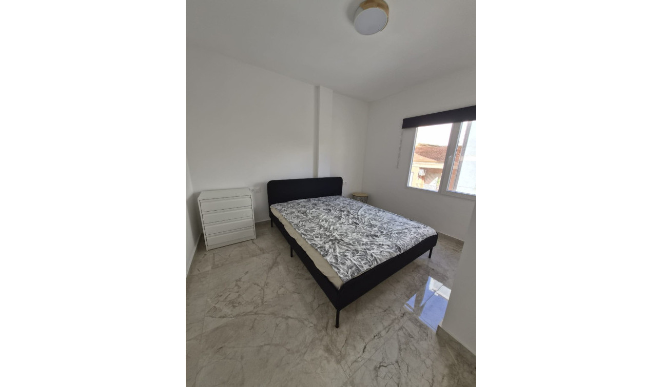 Herverkoop - Appartement / Flat - Torrevieja - Playa del Cura