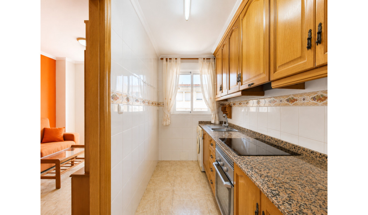 Herverkoop - Appartement / Flat - Torrevieja - Playa del Cura