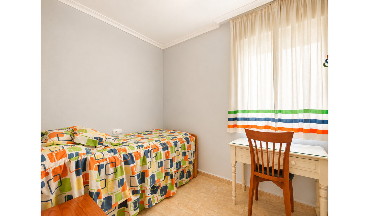 Herverkoop - Appartement / Flat - Torrevieja - Playa del Cura