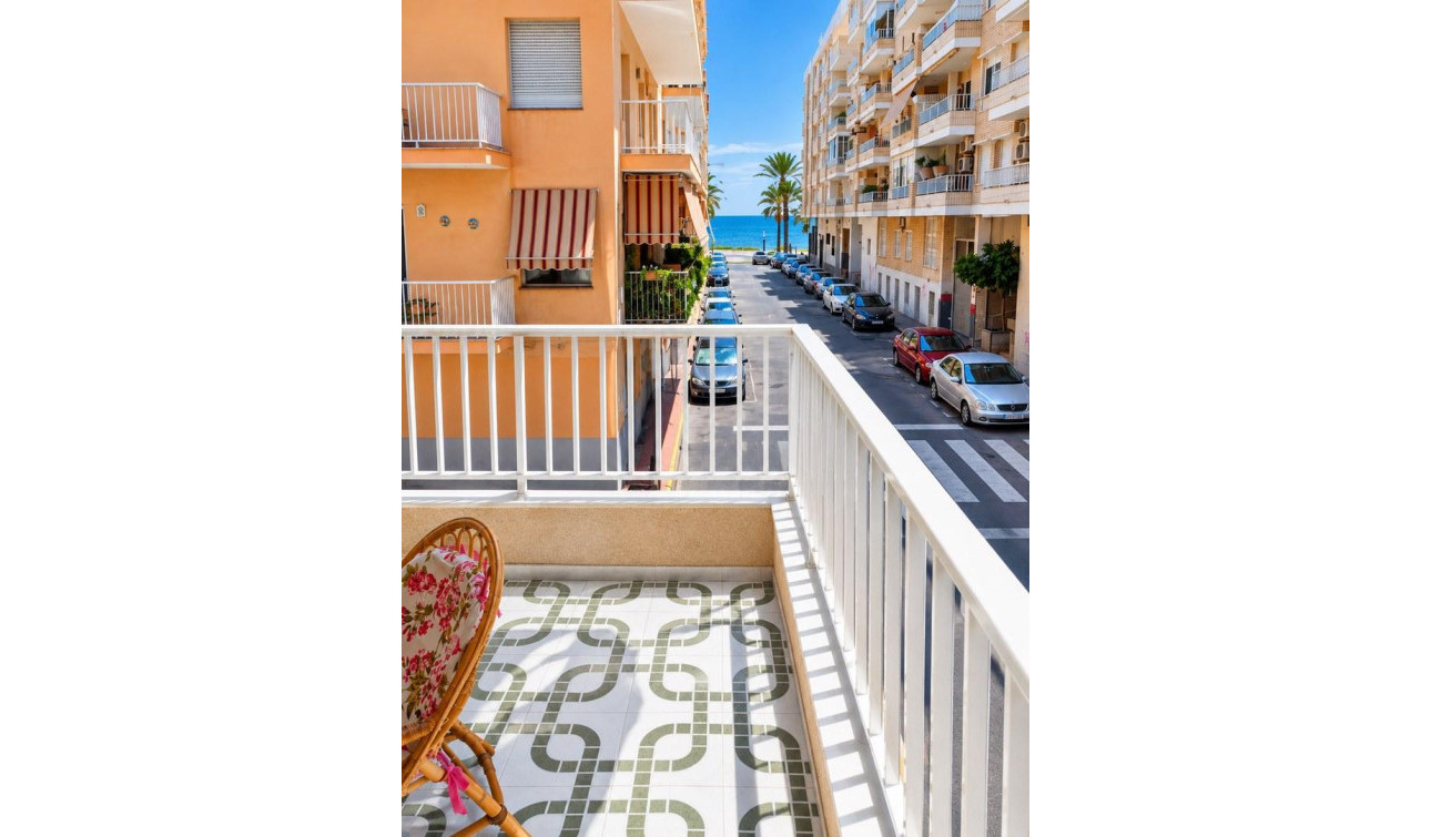 Herverkoop - Appartement / Flat - Torrevieja - Playa del Cura