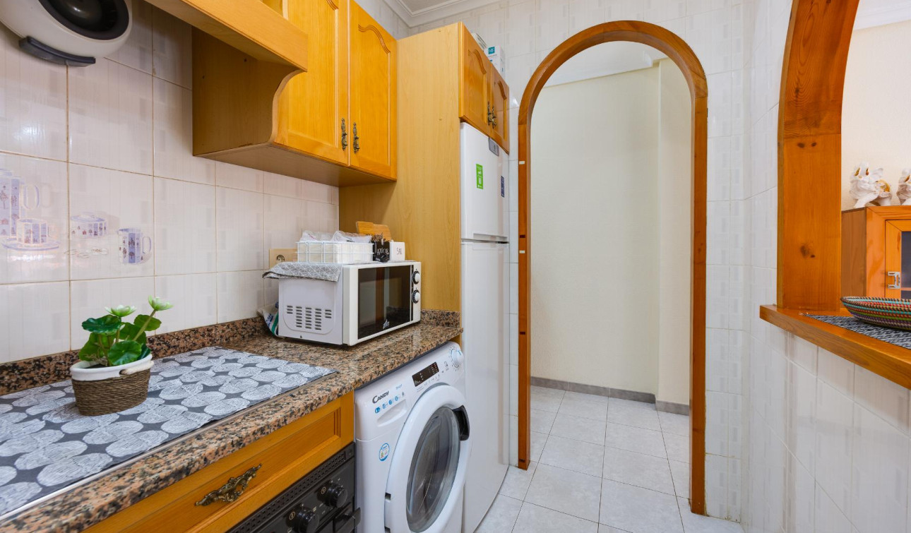 Herverkoop - Appartement / Flat - Torrevieja - Playa del Cura