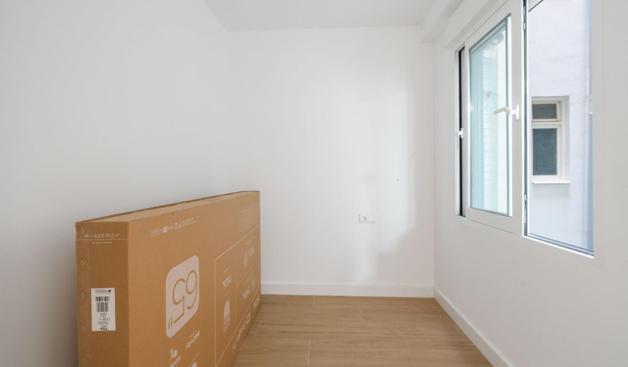 Herverkoop - Appartement / Flat - Torrevieja - Playa del cura